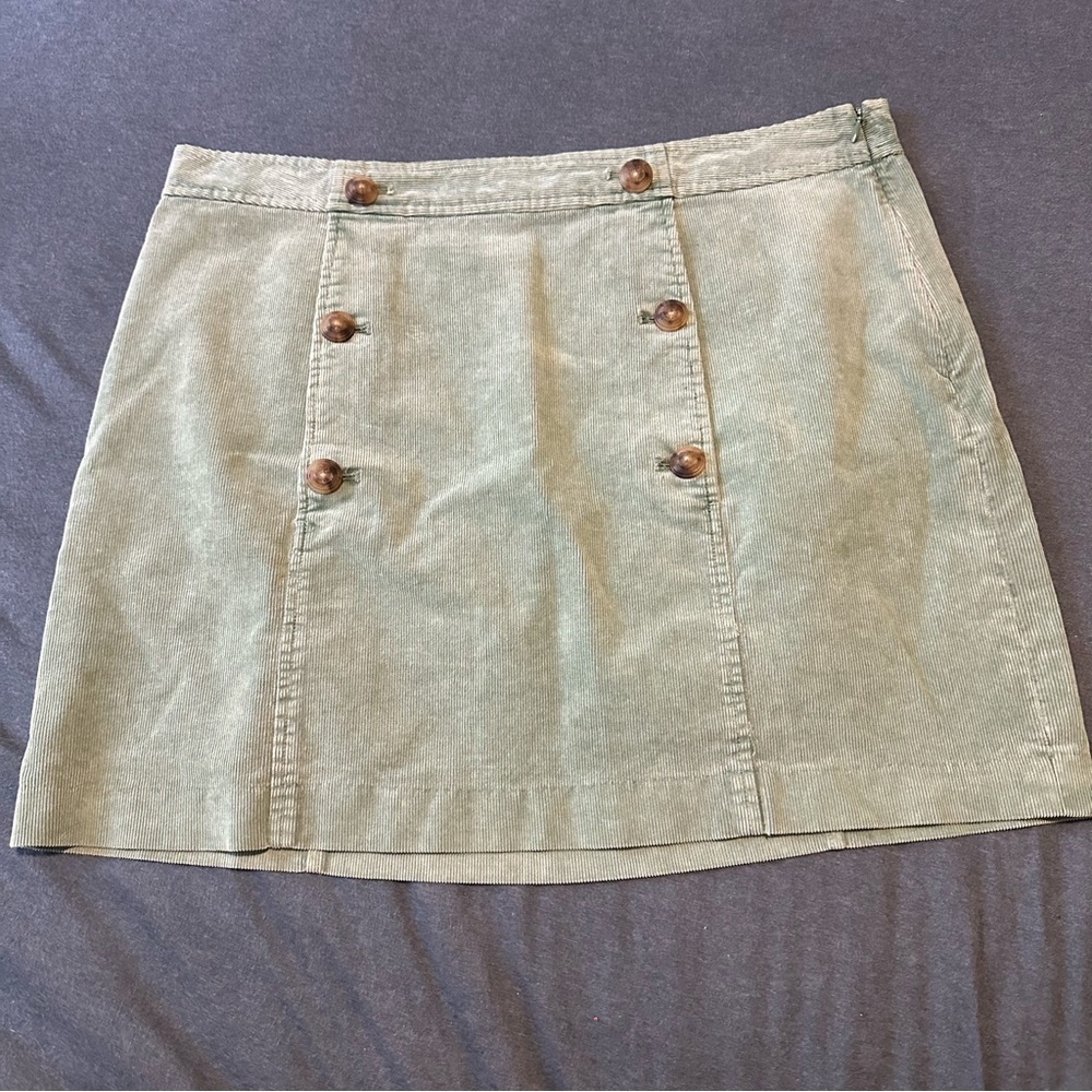 Olive Green Button-Front Women's Skirt Vineyard Vines 14 Corduroy